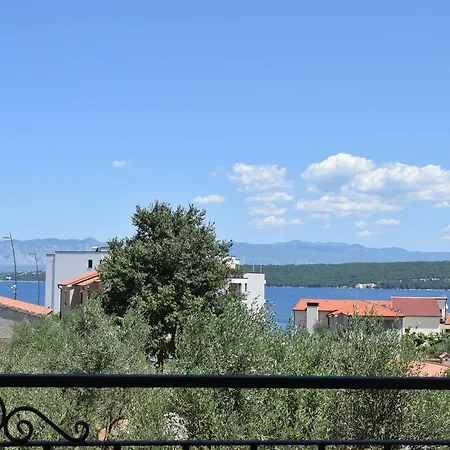 Luxury Otia Apartment