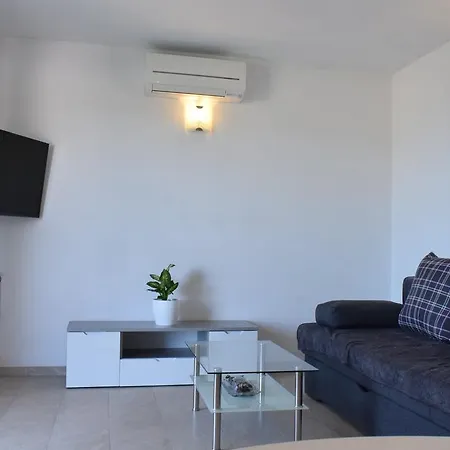 Apartment Luxury Otia *