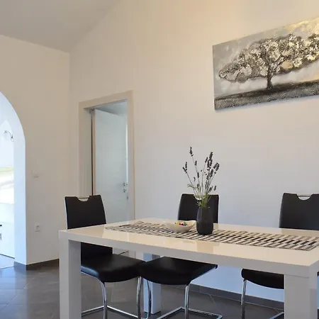 Apartment Luxury Otia Malinska