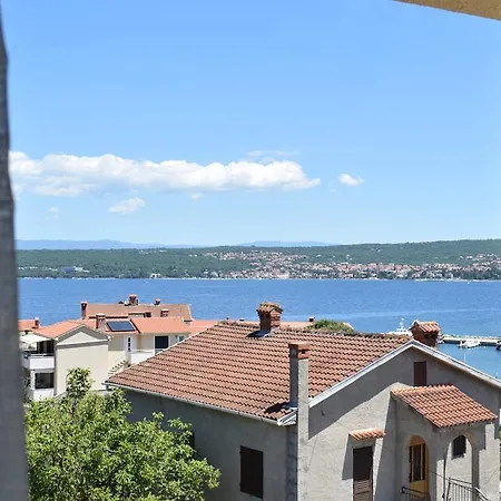Luxury Otia Apartment